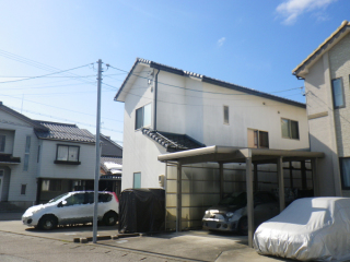 写真5 北西からの外観